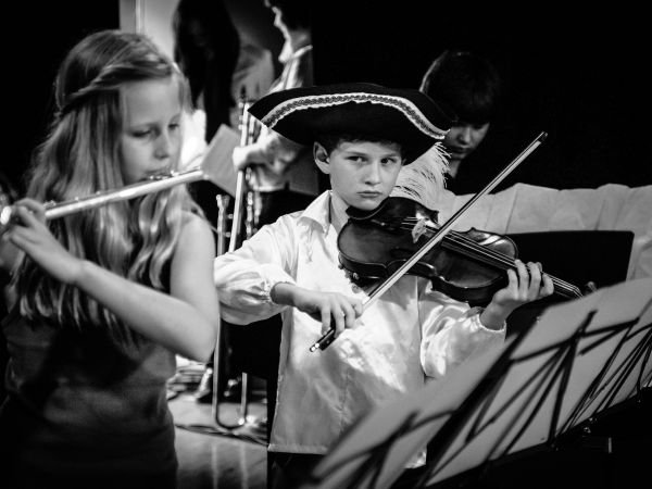 music-726962_1920_crop_885_664